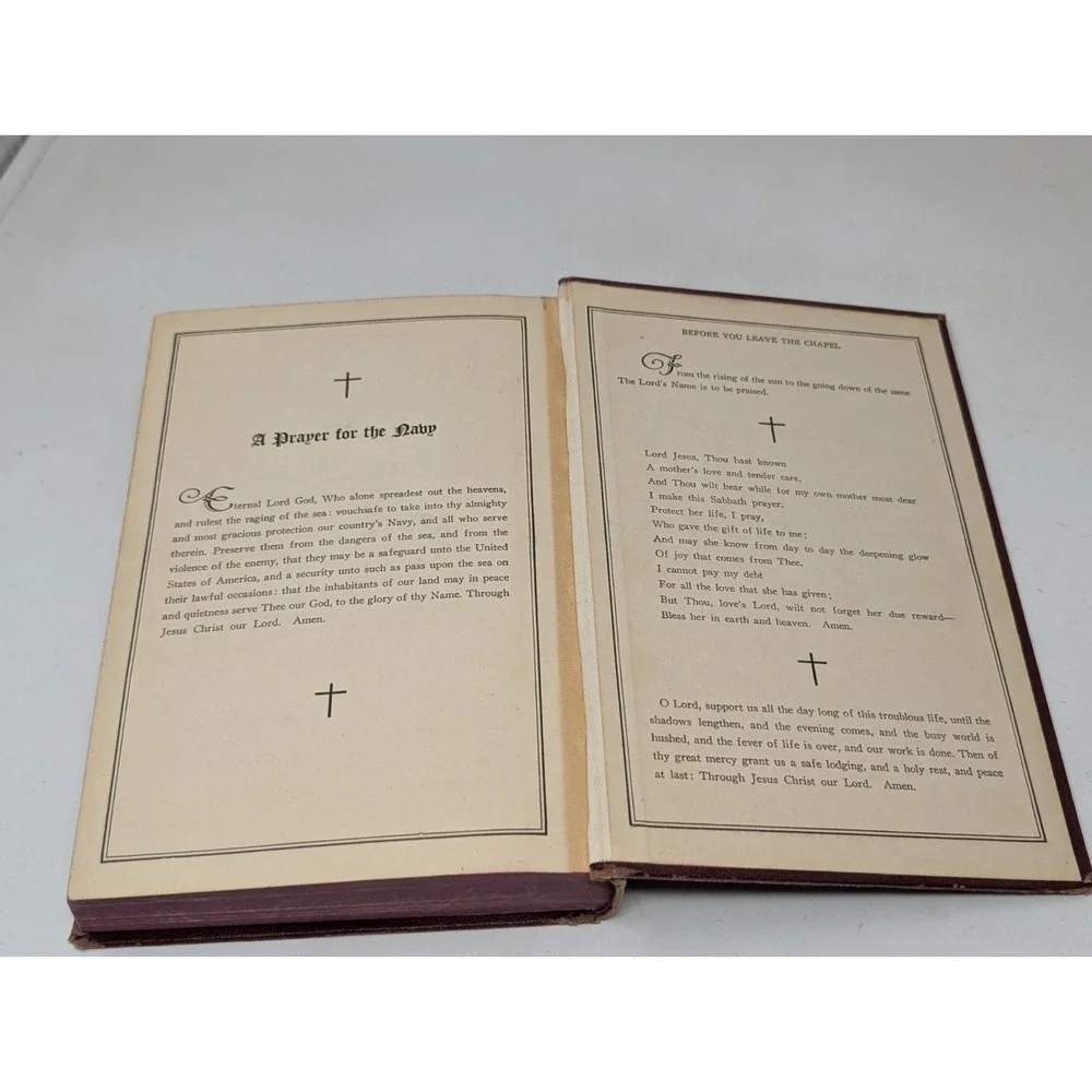 The Hymnal Army and Navy 1942 World‎ War 2 WWII Ivan Bennett Military VTG Book